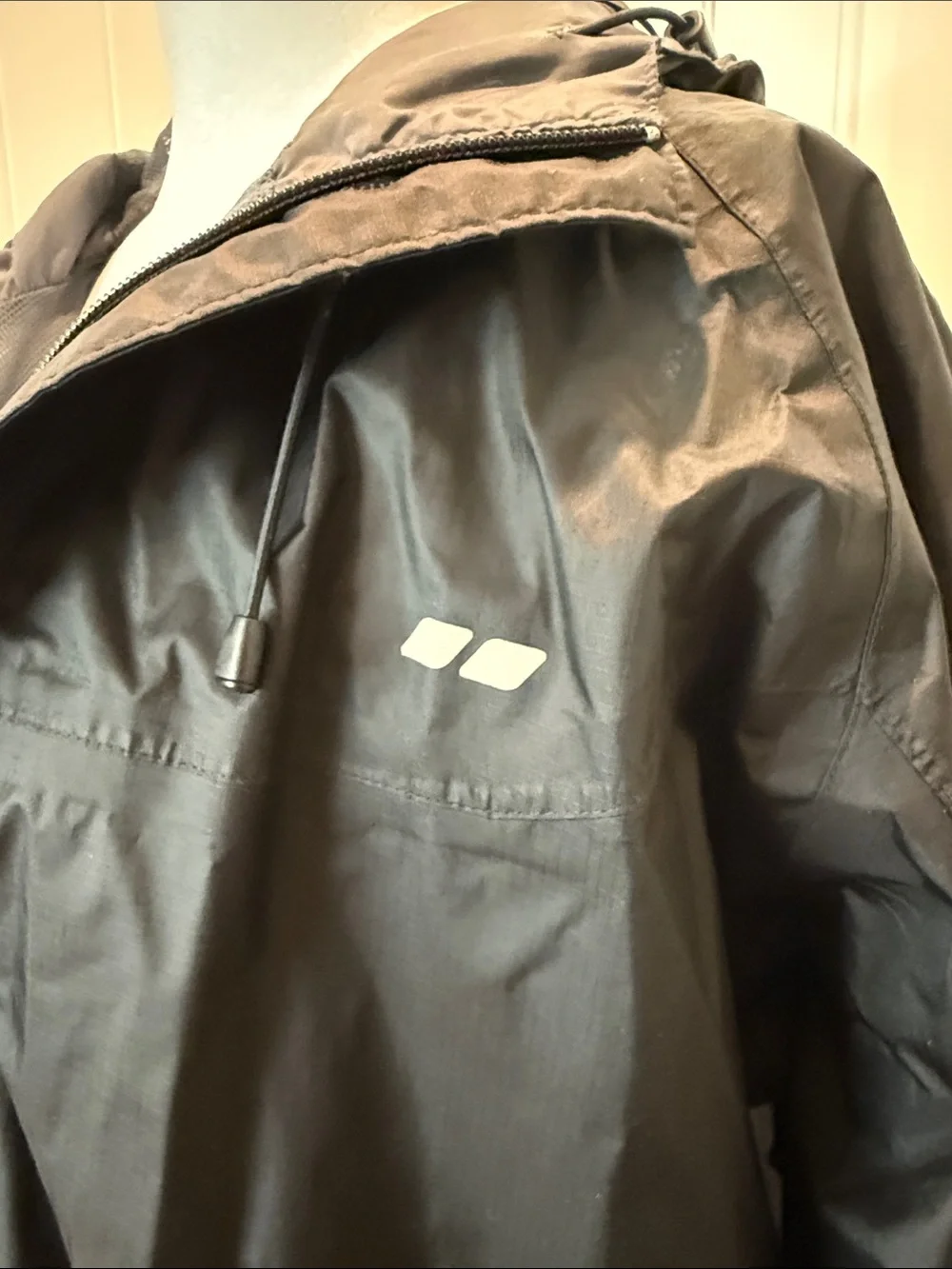 Koppen Black Hooded Rain Jacket